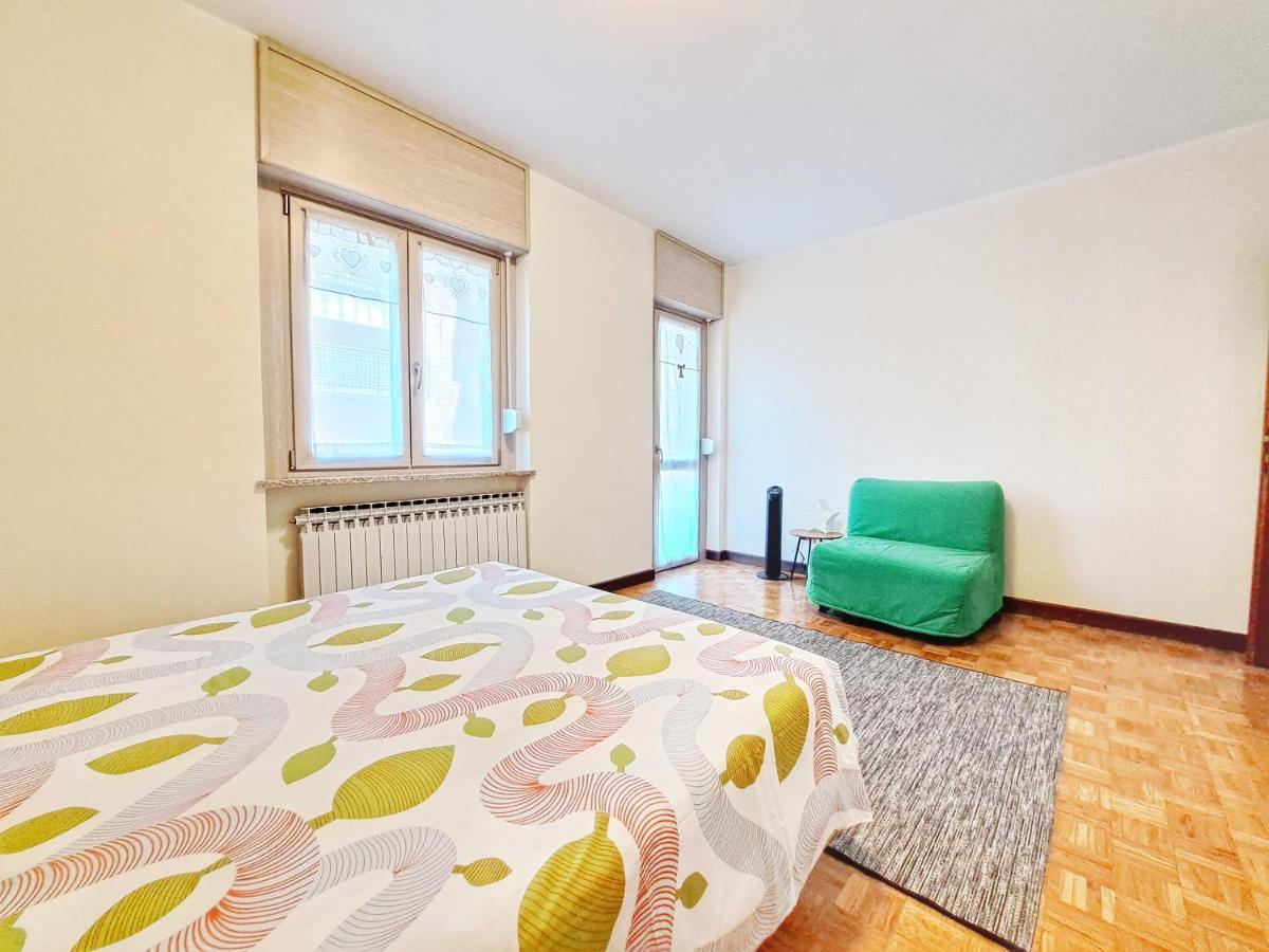 Casa Alpina - Appartamento Aosta Ruang foto
