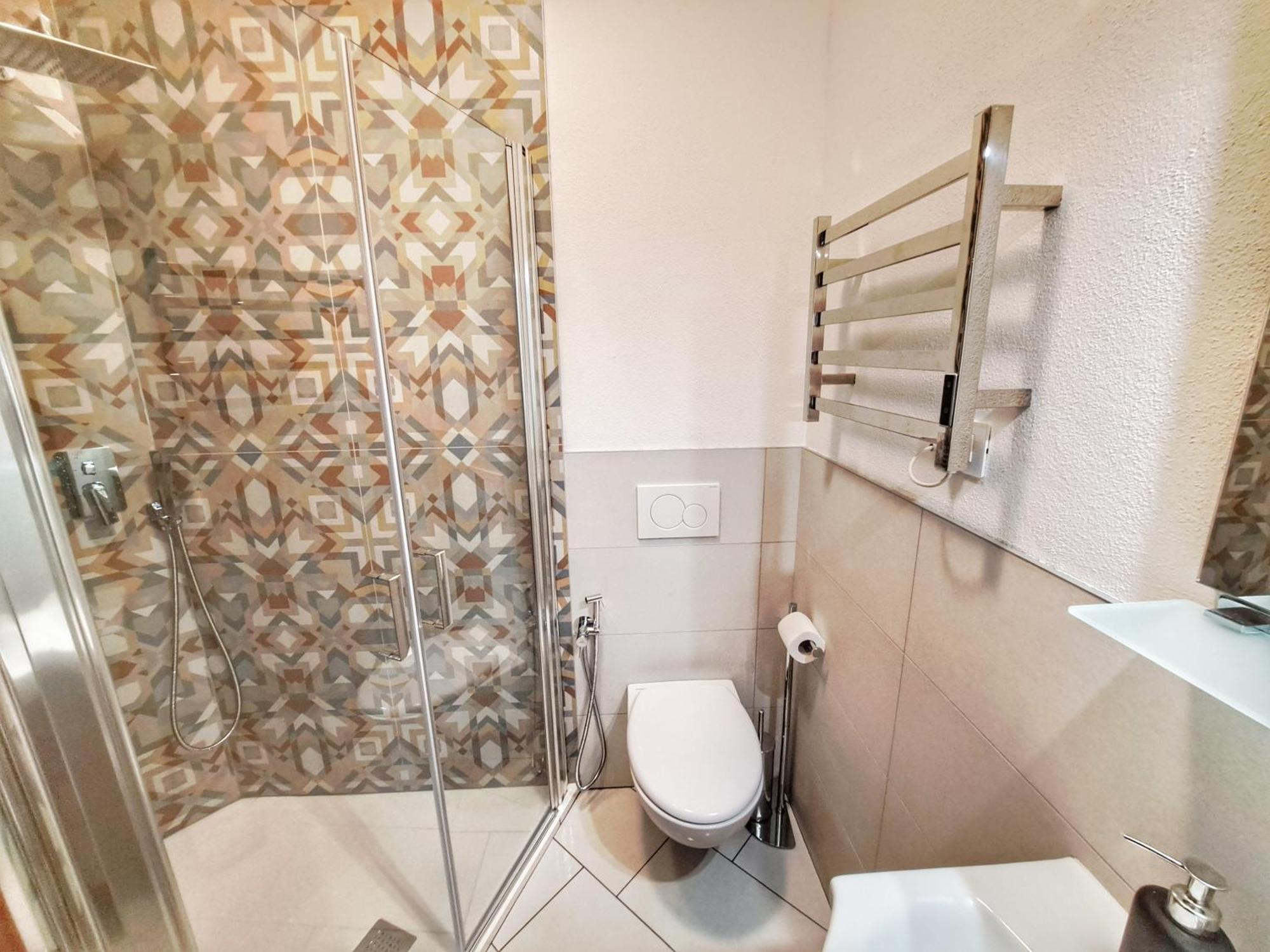 Casa Alpina - Appartamento Aosta Ruang foto